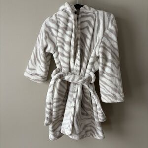 Baby Gap Zebra Print Plush Robe 2T